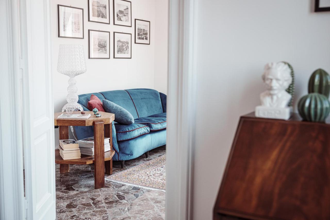 Apartment Art View Luxury